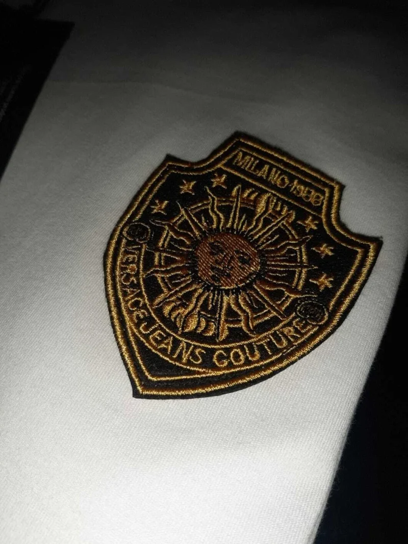 VERSACE JEANS COUTURE LOGO PATCH T SHIRT - Image 3